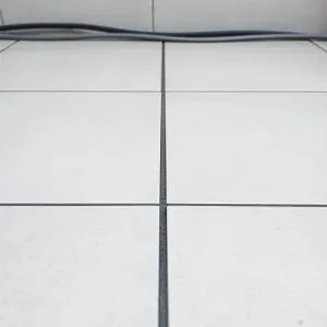 Jaka fuga do płytek 60x60 ogrzewanie podłogowe